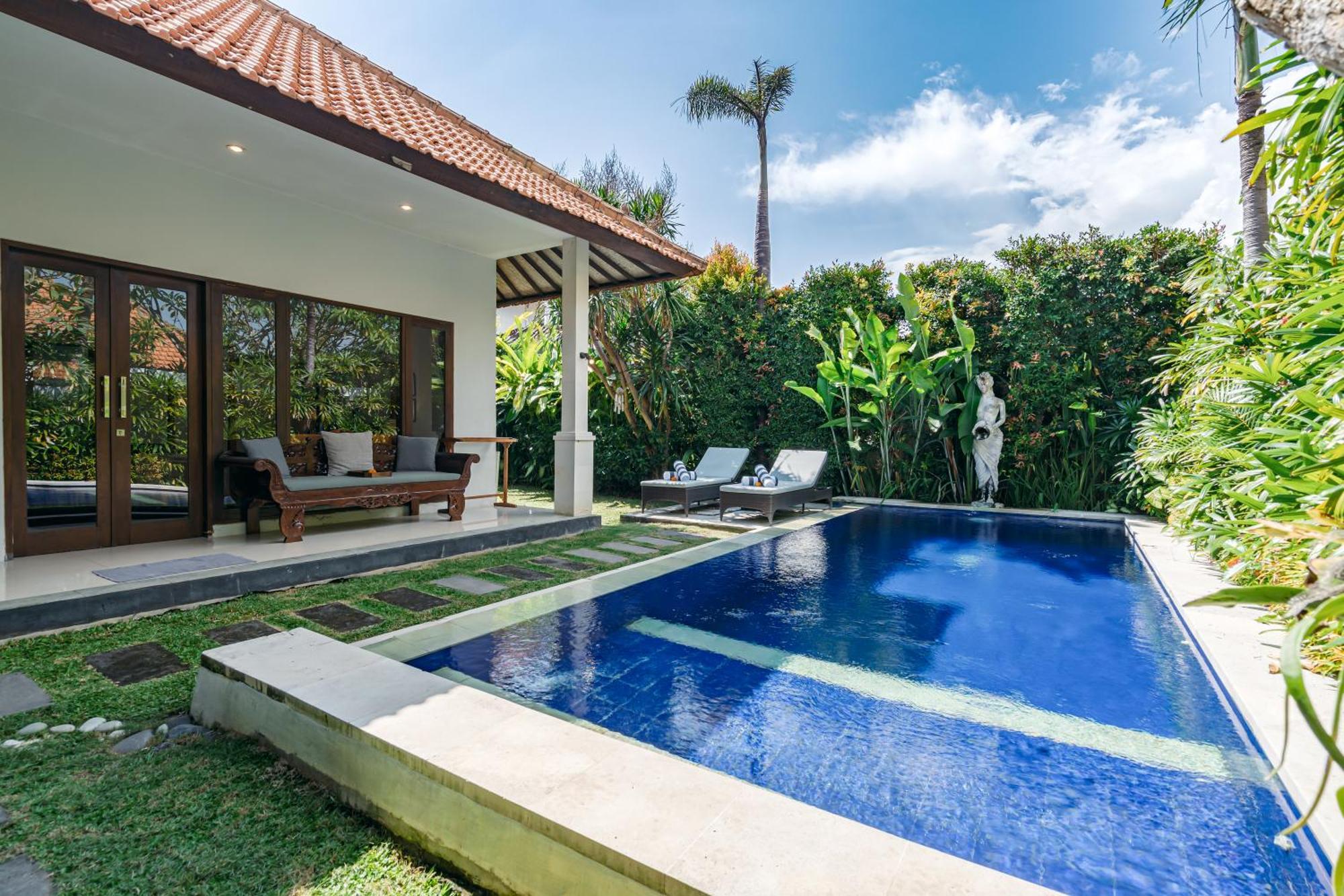 Mahayana Villa Batu Belig - Close To The Beach Canggu Exterior foto