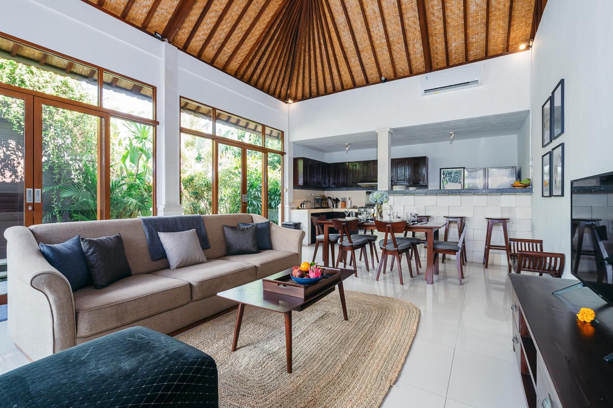 Mahayana Villa Batu Belig - Close To The Beach Canggu Exterior foto